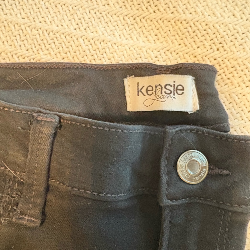 Kensie Women's Black skinny Jeans size 8